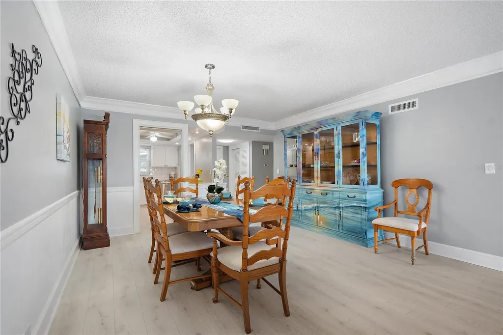 131 Bluff View Drive Belleair Bluffs FL 33770