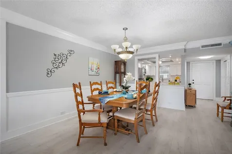 131 Bluff View Drive Belleair Bluffs FL 33770