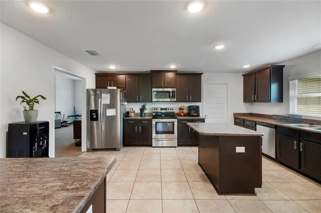 9946 SE 159th Street Summerfield FL 34491