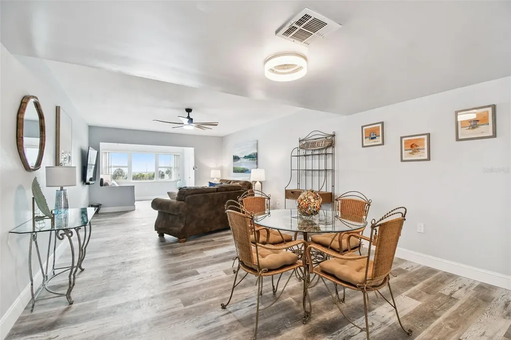 8 Glencoe Place Dunedin FL 34698