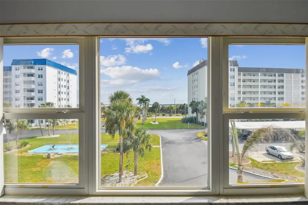 8 Glencoe Place Dunedin FL 34698