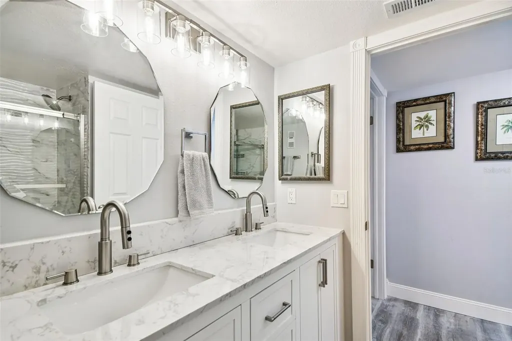 8 Glencoe Place Dunedin FL 34698