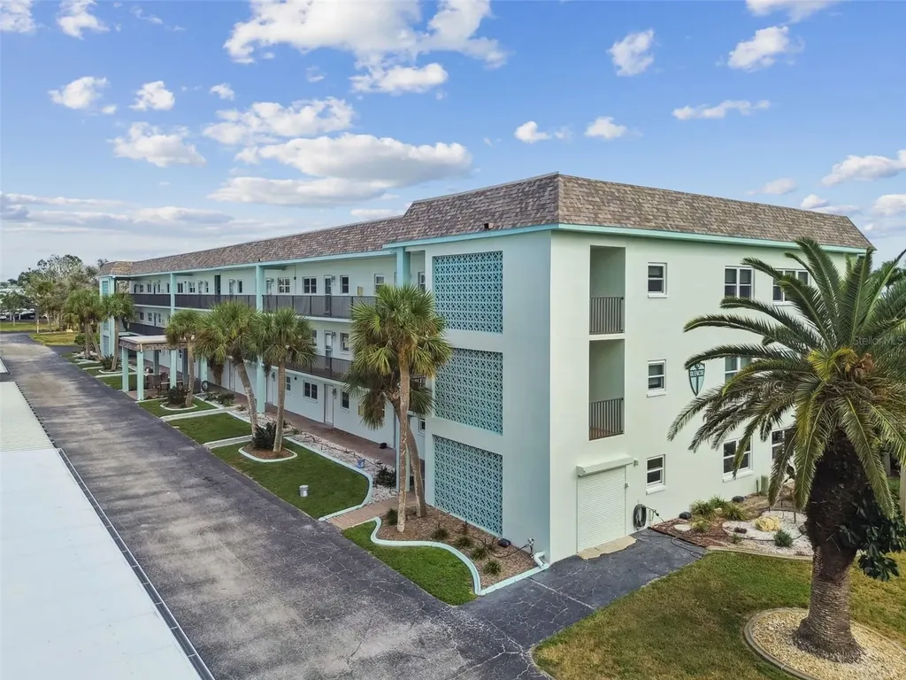 8 Glencoe Place Dunedin FL 34698