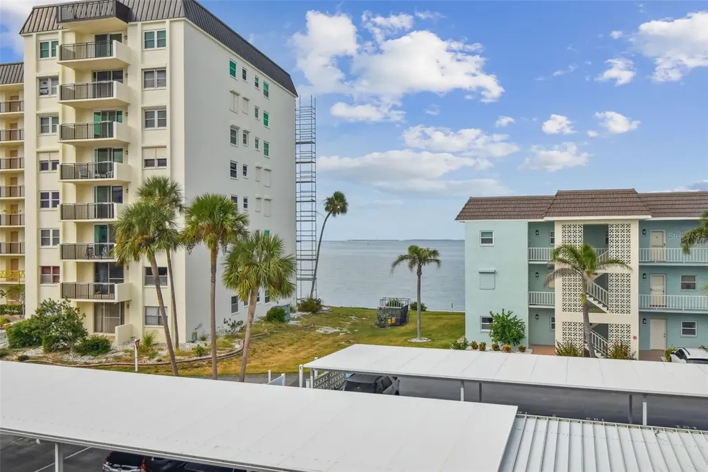 8 Glencoe Place Dunedin FL 34698