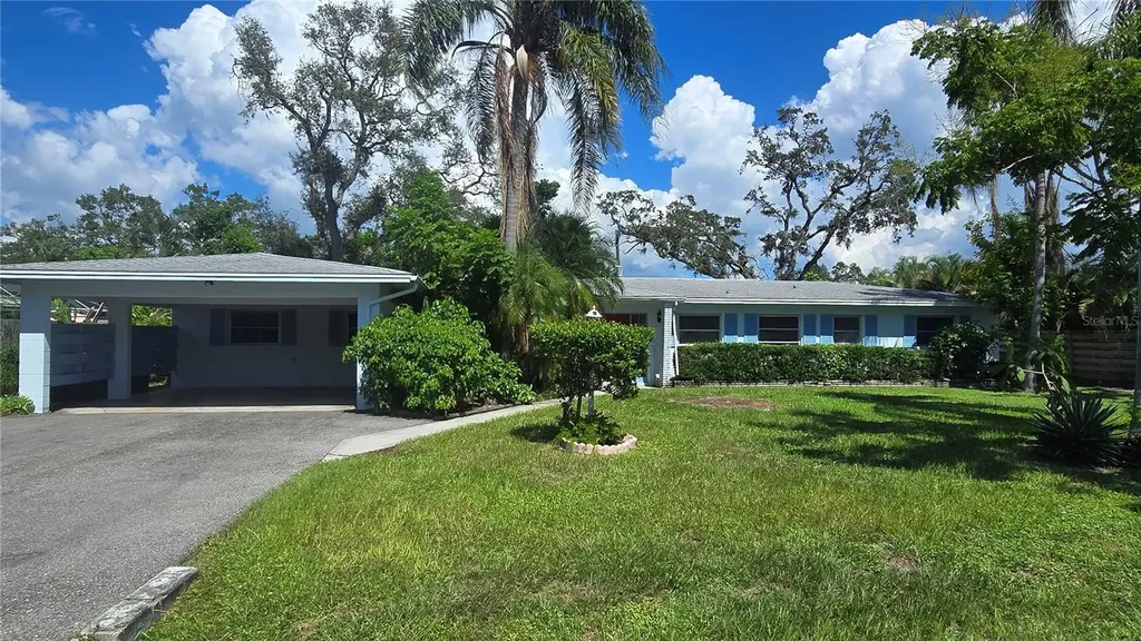 7413 Starfish Drive Sarasota FL 34231