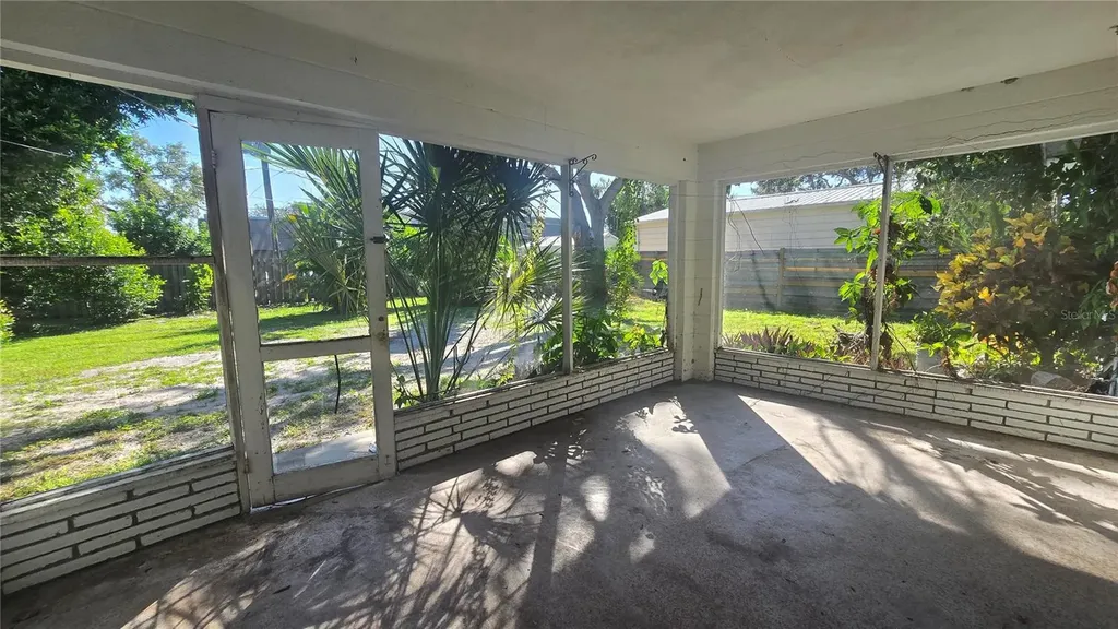 7413 Starfish Drive Sarasota FL 34231