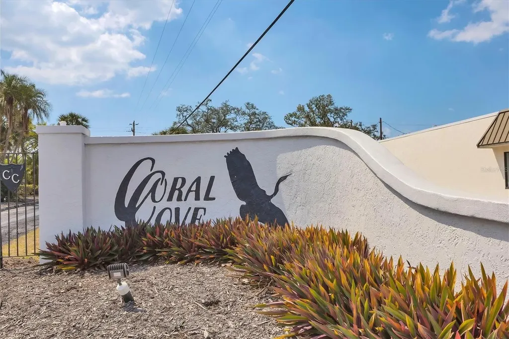 7413 Starfish Drive Sarasota FL 34231