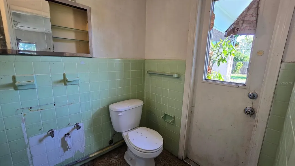 7413 Starfish Drive Sarasota FL 34231