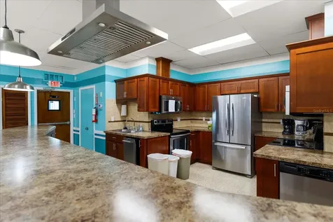 14023 94th Place Seminole FL 33776