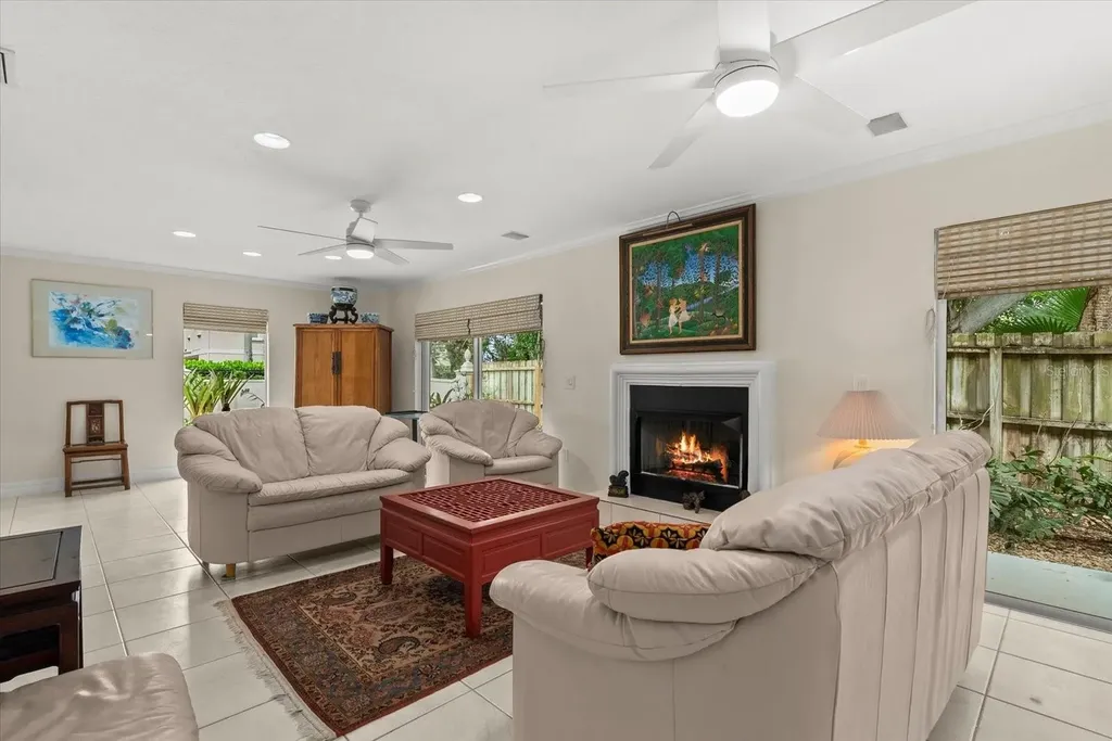 854 Norsota Way Sarasota FL 34242