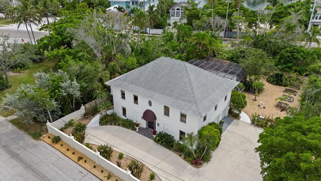 854 Norsota Way Sarasota FL 34242