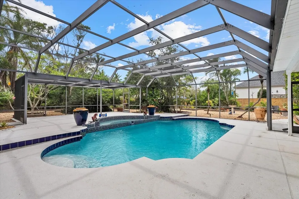 854 Norsota Way Sarasota FL 34242
