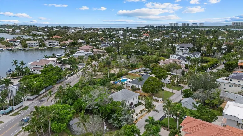 854 Norsota Way Sarasota FL 34242
