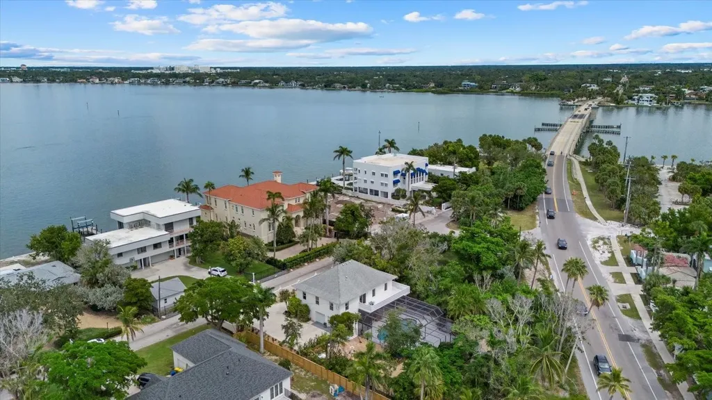 854 Norsota Way Sarasota FL 34242