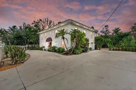 854 Norsota Way Sarasota FL 34242