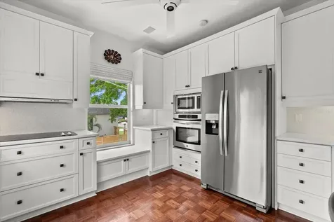 854 Norsota Way Sarasota FL 34242