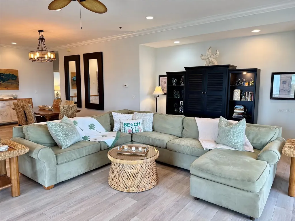 423 S Atlantic Avenue New Smyrna Beach FL 32169