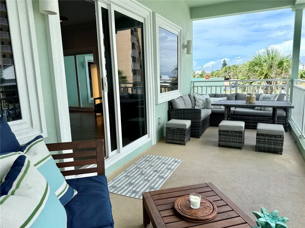423 S Atlantic Avenue New Smyrna Beach FL 32169