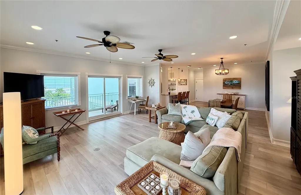 423 S Atlantic Avenue New Smyrna Beach FL 32169