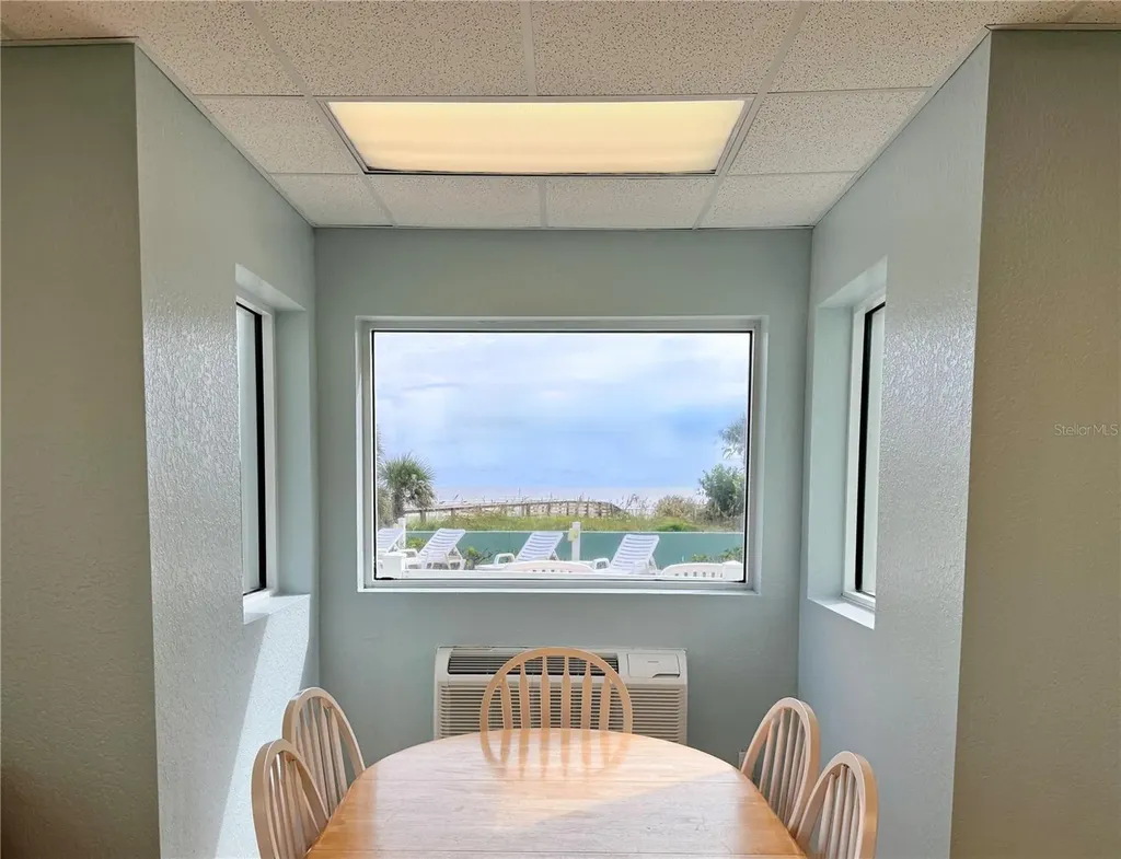 423 S Atlantic Avenue New Smyrna Beach FL 32169