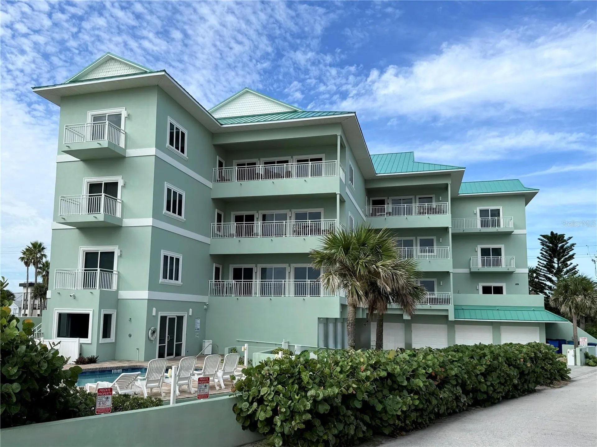 423 S Atlantic Avenue New Smyrna Beach FL 32169