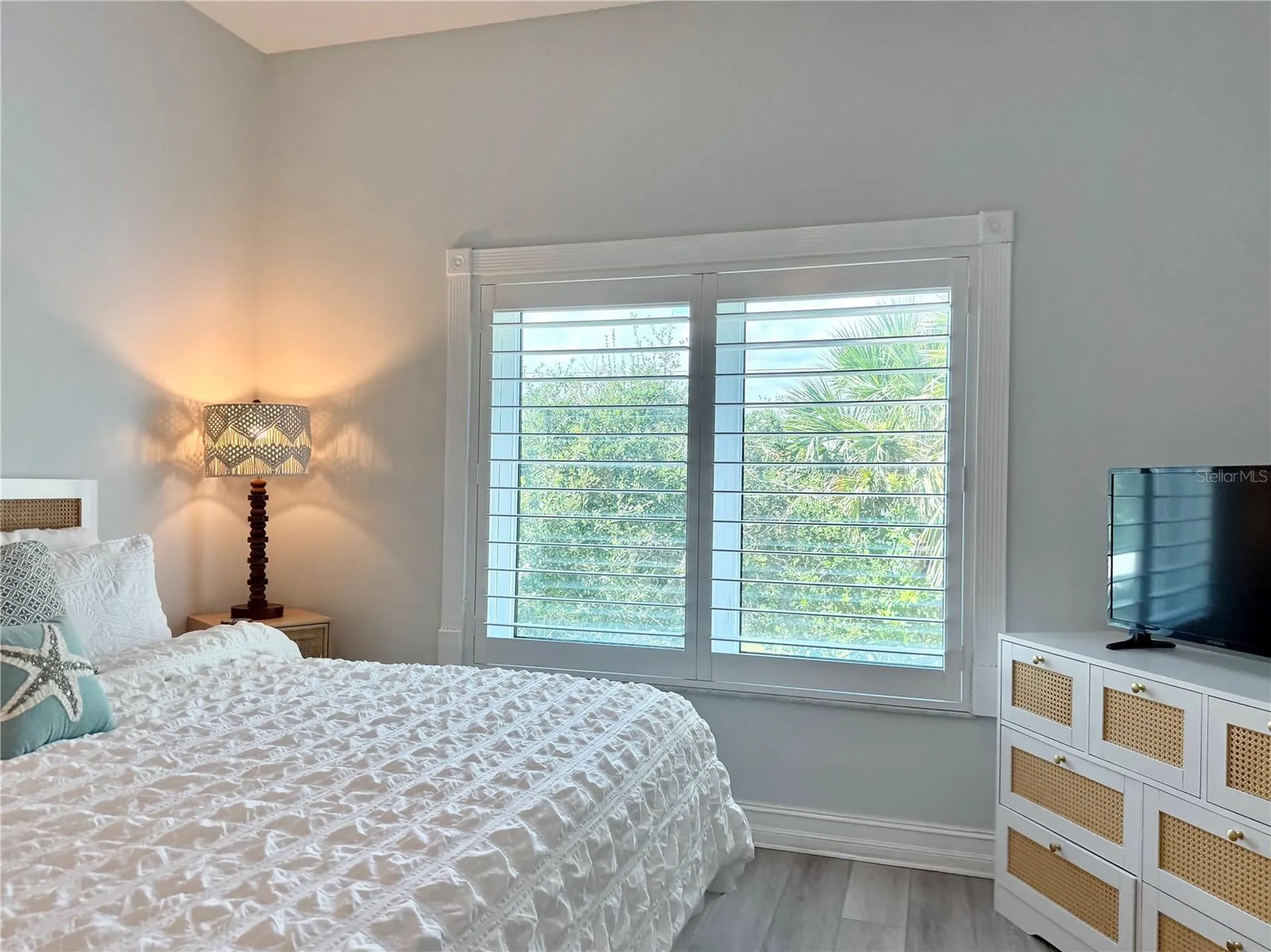 423 S Atlantic Avenue New Smyrna Beach FL 32169