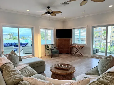 423 S Atlantic Avenue New Smyrna Beach FL 32169