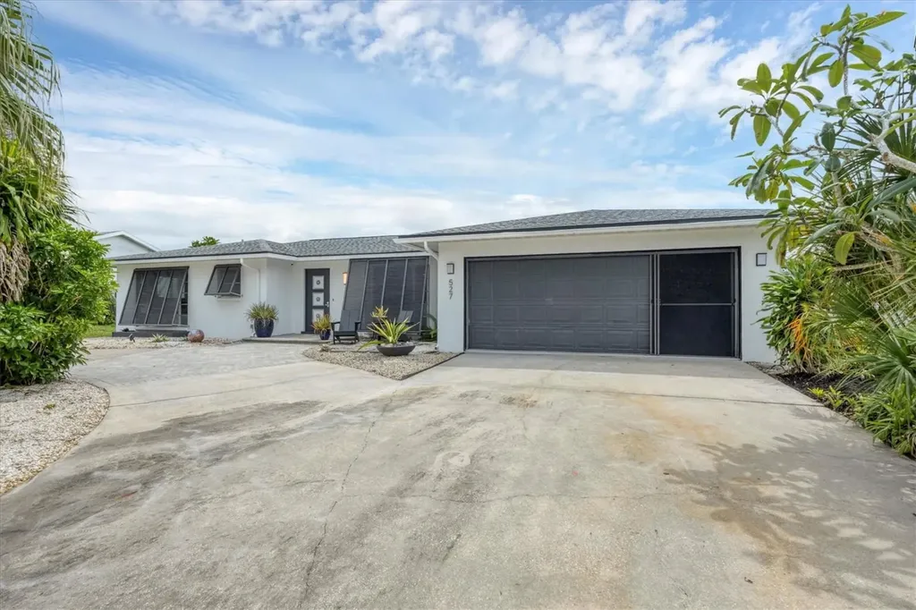527 Bellaire Drive Venice FL 34293