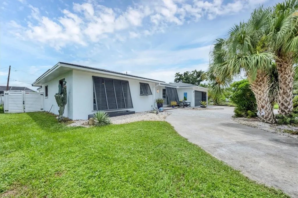 527 Bellaire Drive Venice FL 34293