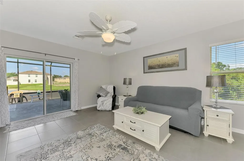 3812 Golden Oriole Parkway Sarasota FL 34232