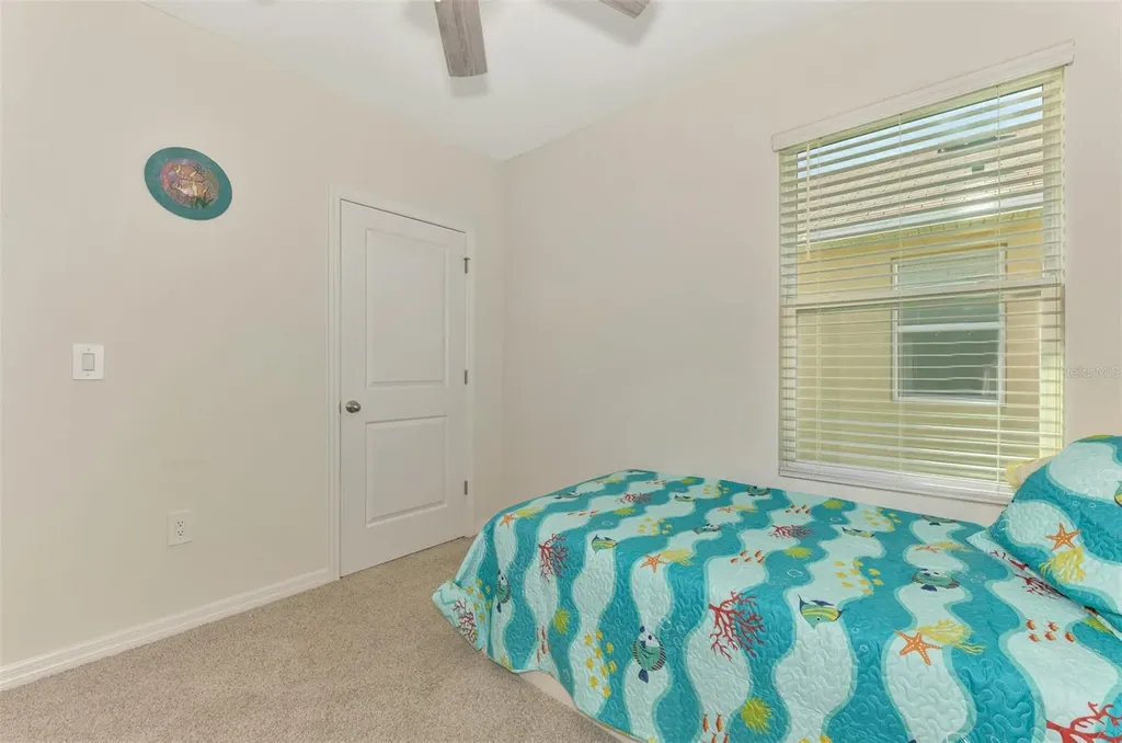 3812 Golden Oriole Parkway Sarasota FL 34232