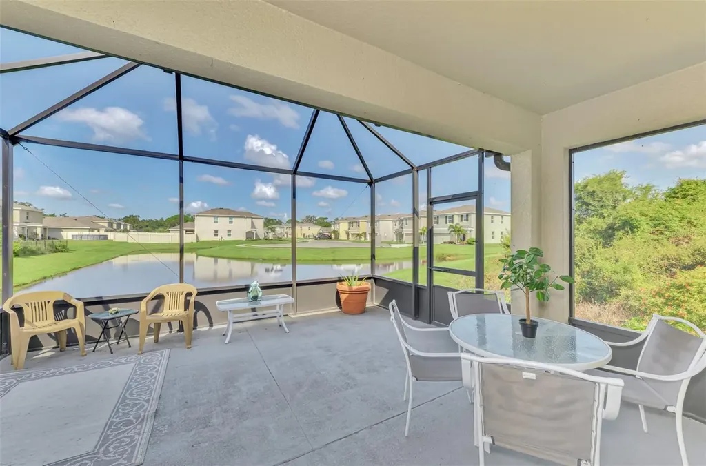 3812 Golden Oriole Parkway Sarasota FL 34232
