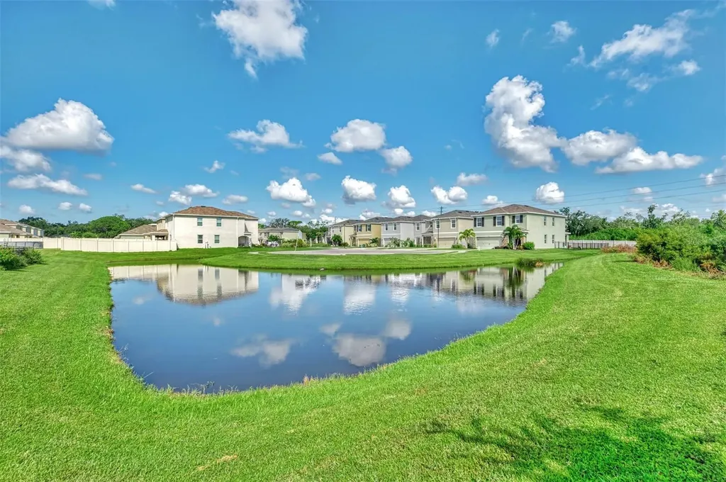 3812 Golden Oriole Parkway Sarasota FL 34232