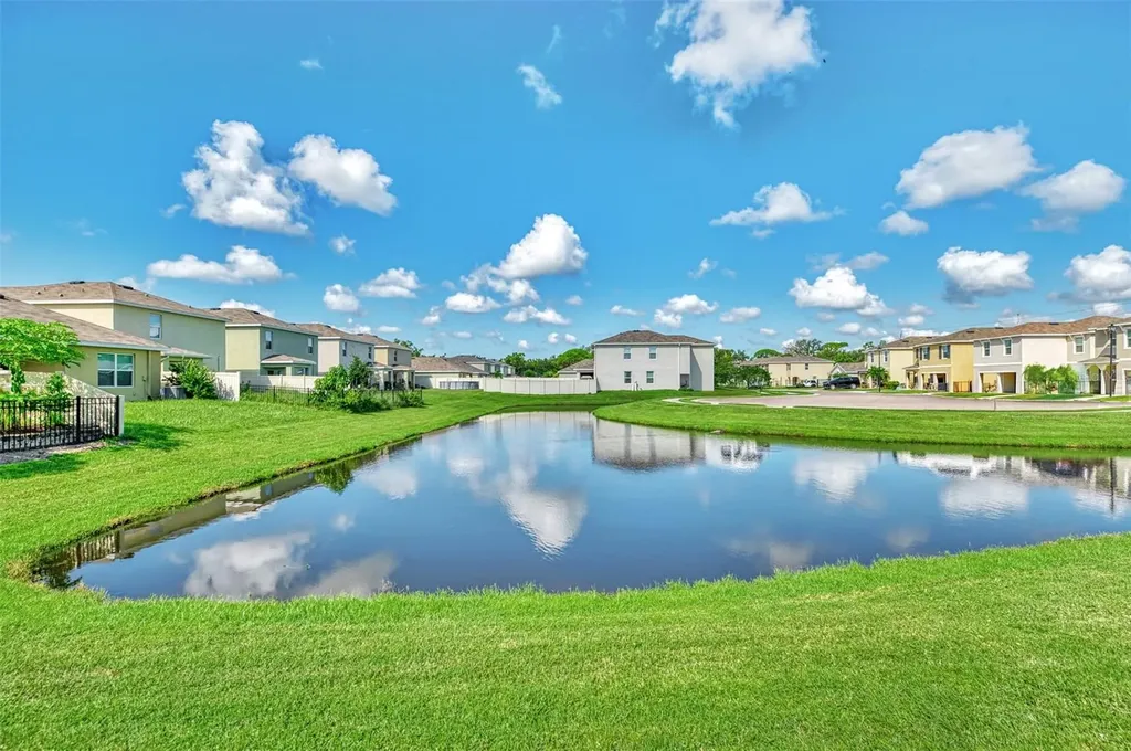 3812 Golden Oriole Parkway Sarasota FL 34232