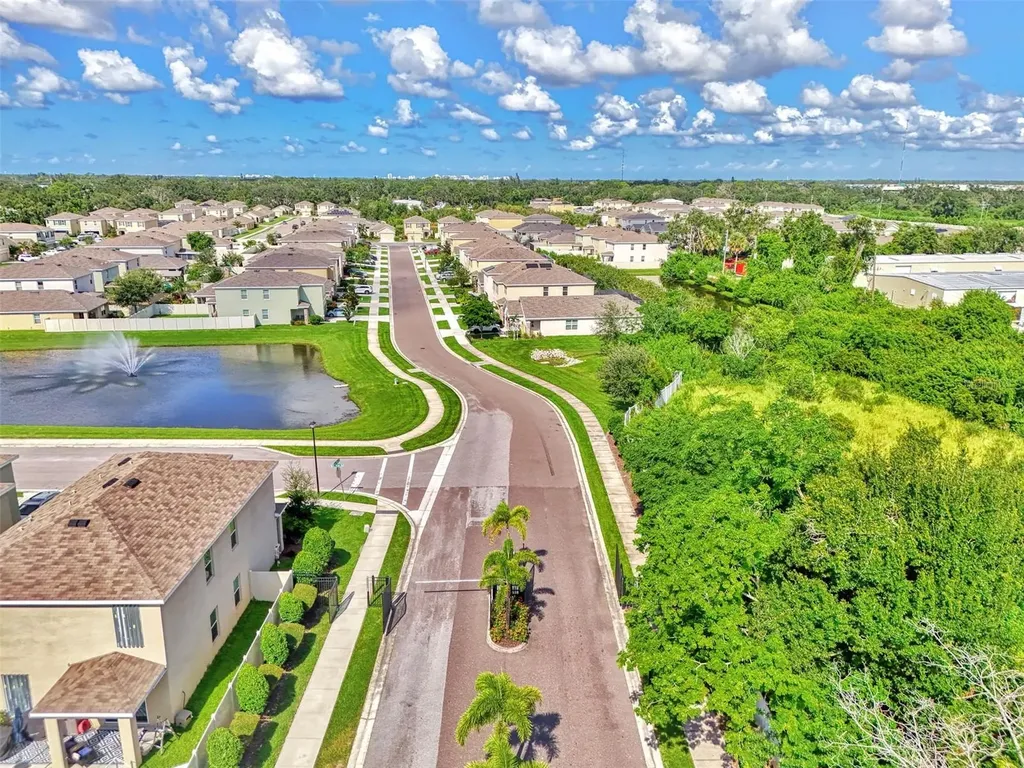3812 Golden Oriole Parkway Sarasota FL 34232