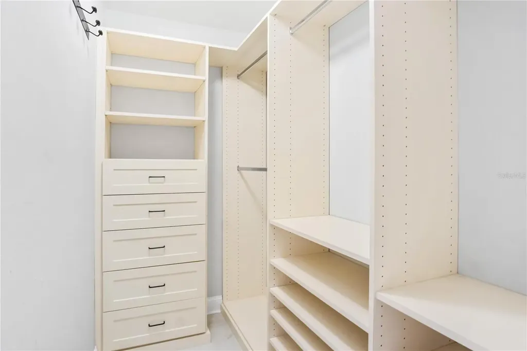 1515 Bayshore Boulevard Dunedin FL 34698