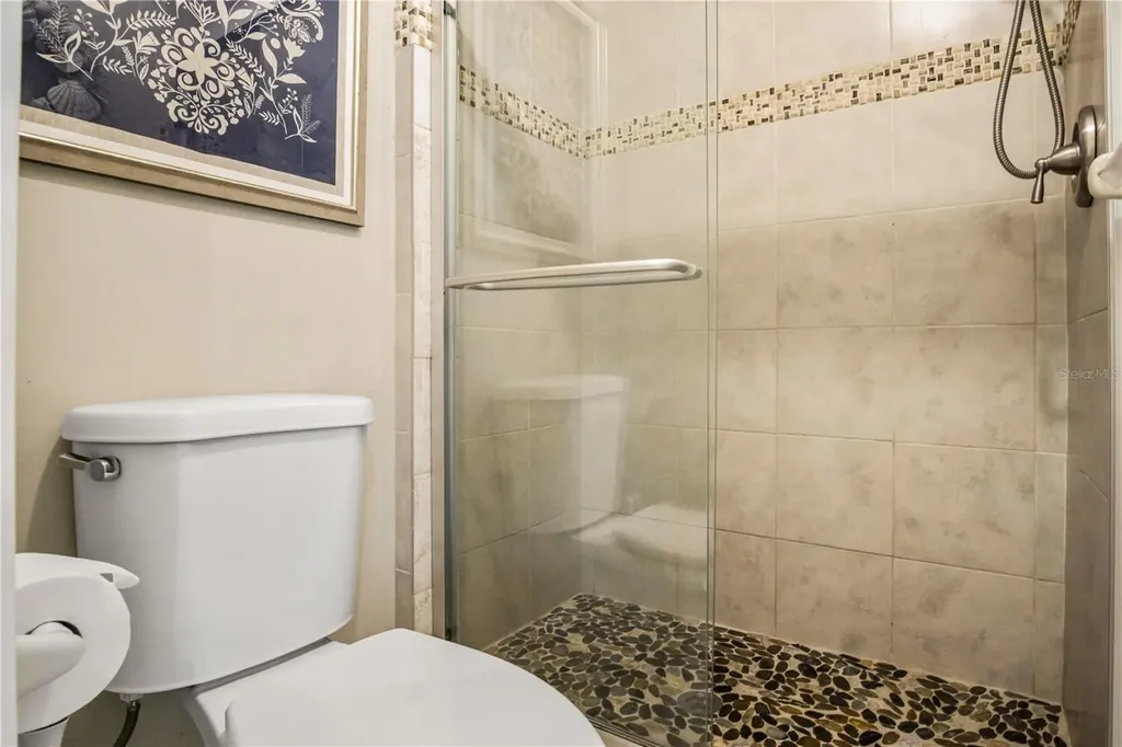 1515 Bayshore Boulevard Dunedin FL 34698