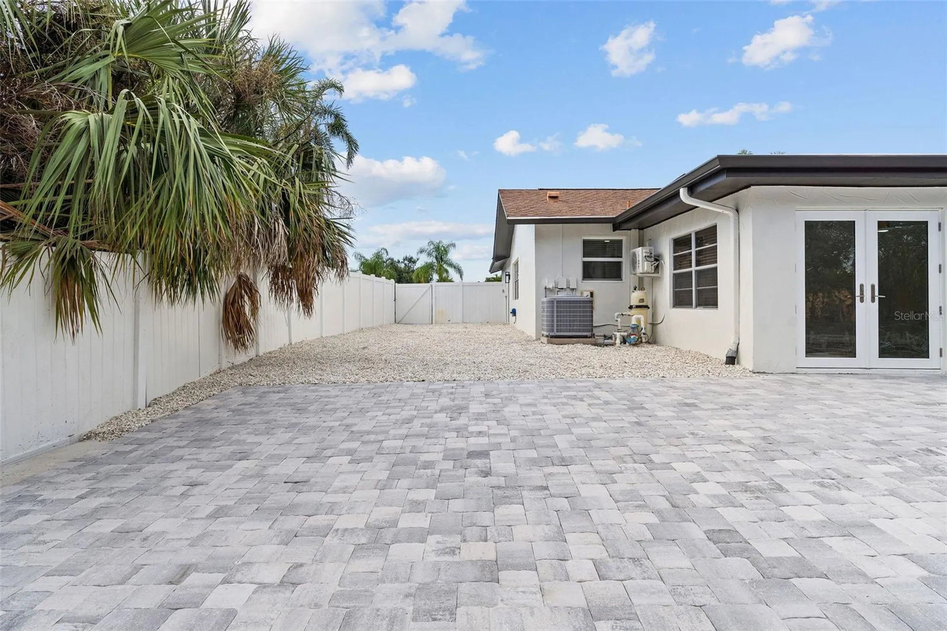 5811 Imperial Key Tampa FL 33615