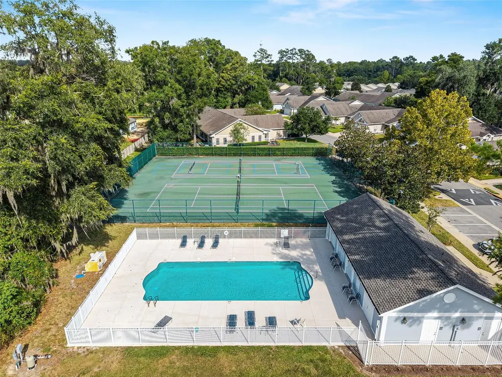 12731 NW 12th Road Newberry FL 32669
