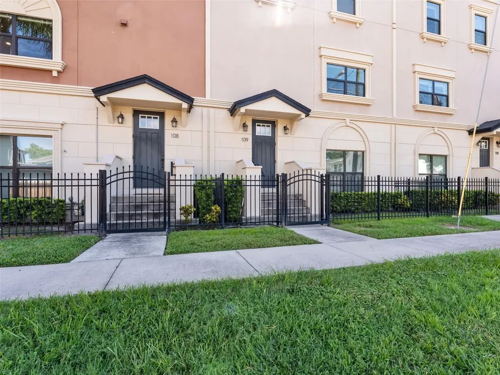 3421 W Horatio Street Tampa FL 33609