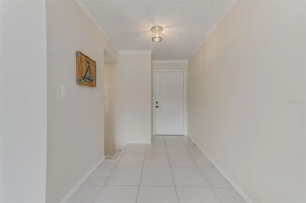 557 Pinellas Bayway S St Petersburg FL 33715