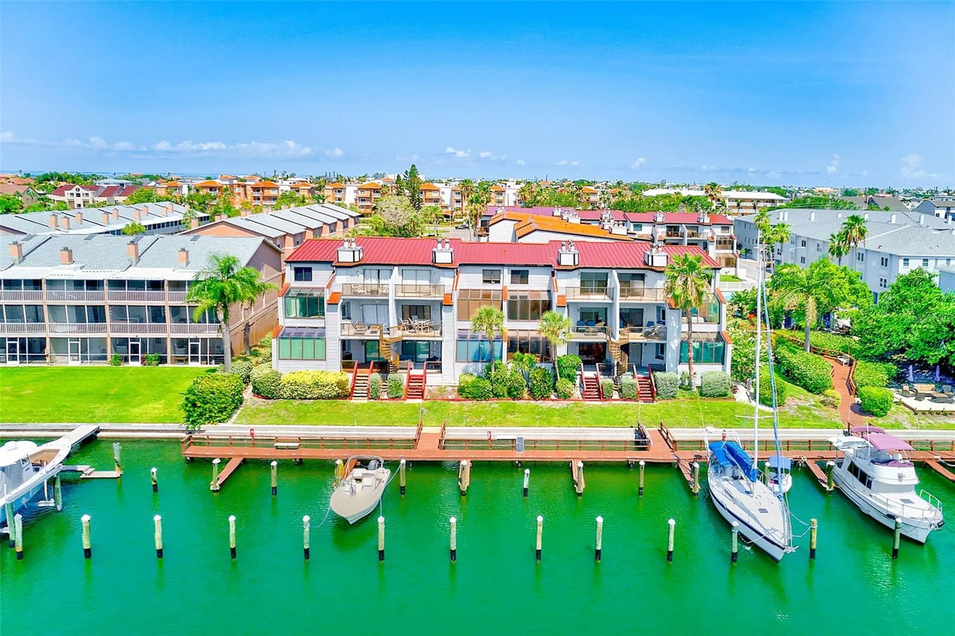 557 Pinellas Bayway S St Petersburg FL 33715
