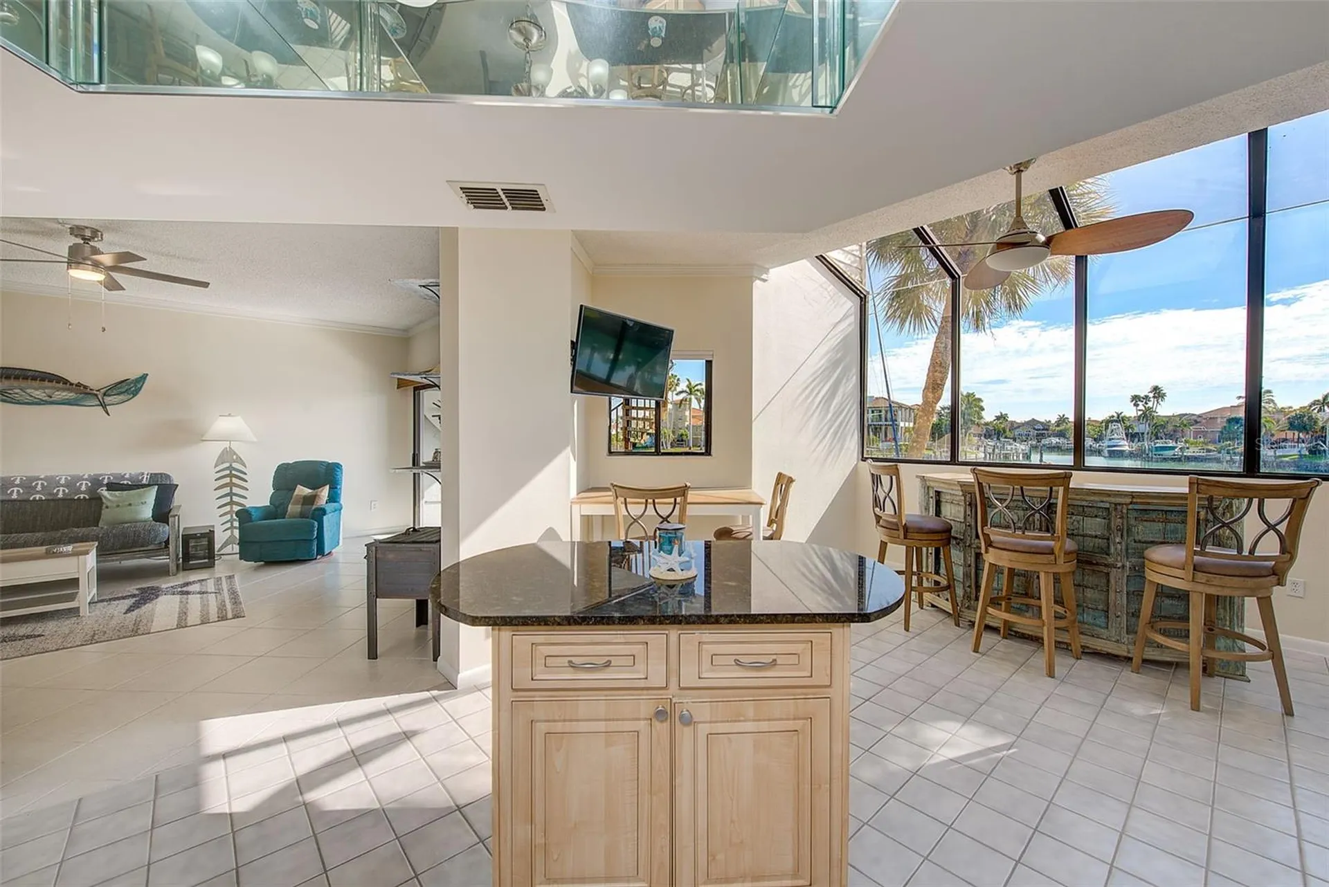 557 Pinellas Bayway S St Petersburg FL 33715