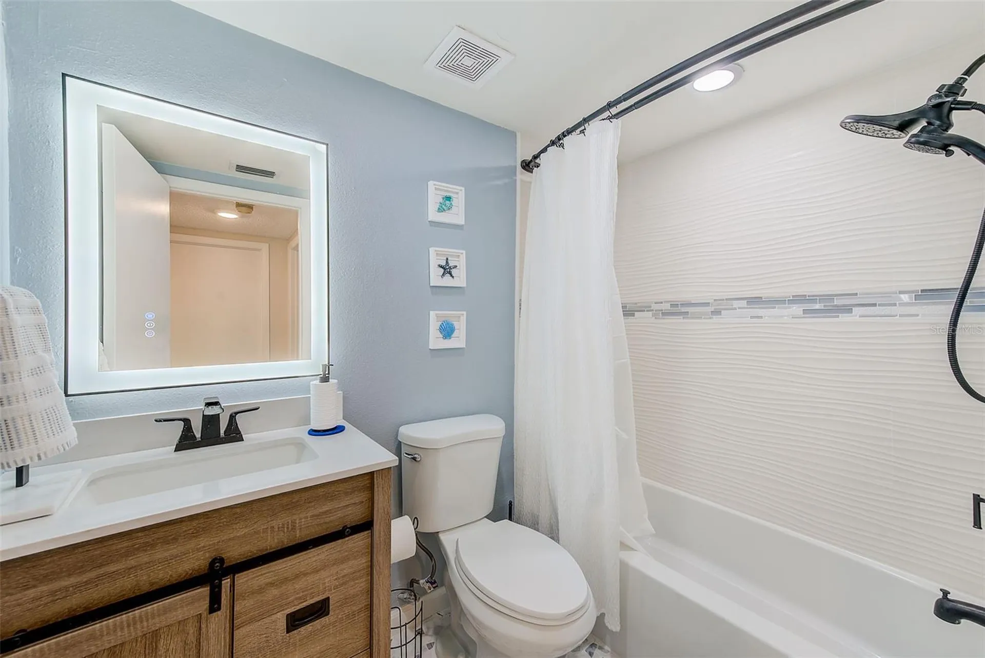 557 Pinellas Bayway S St Petersburg FL 33715