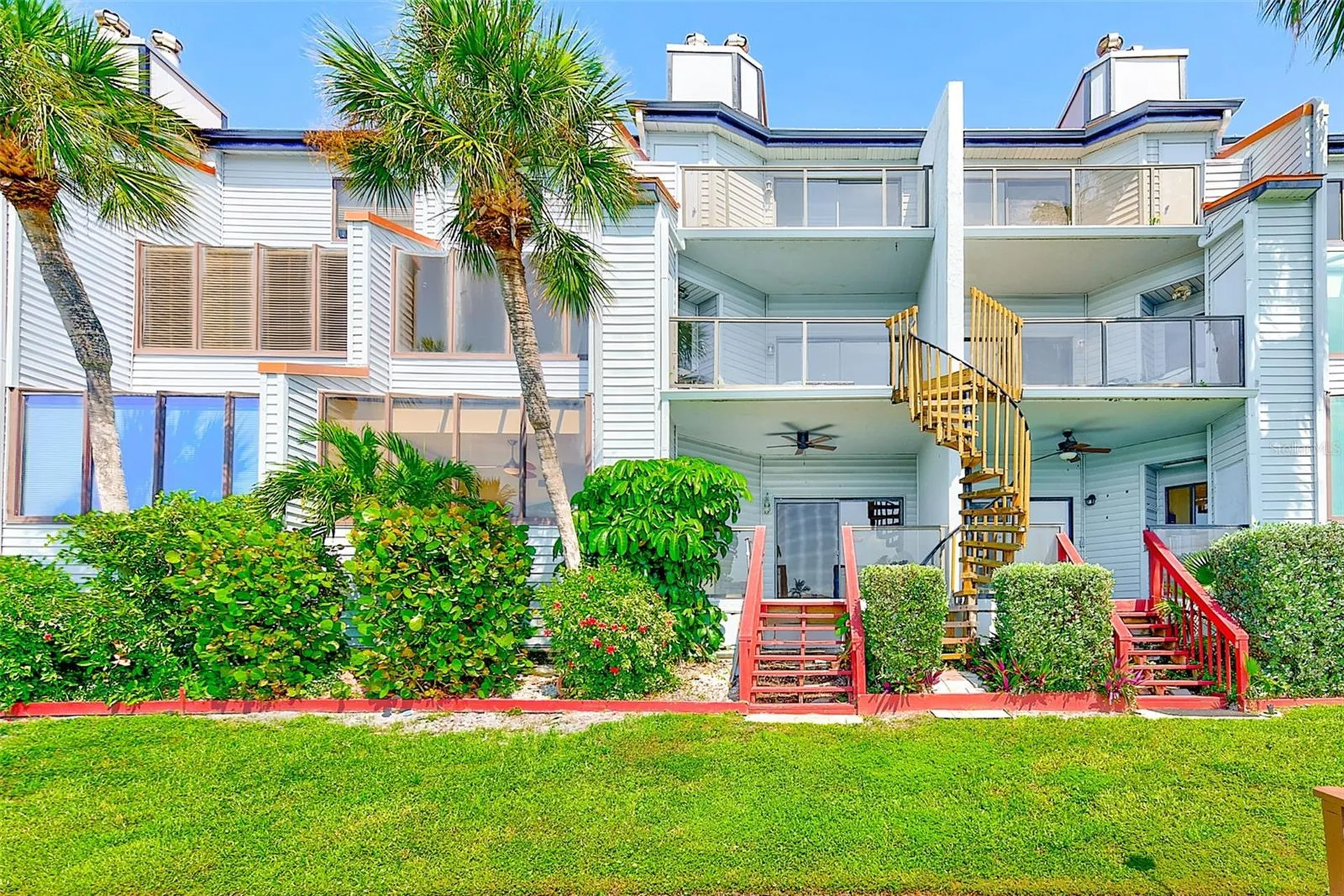 557 Pinellas Bayway S St Petersburg FL 33715