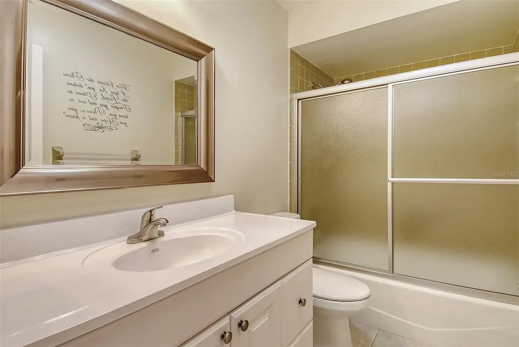 5609 Evergreen Drive Sarasota FL 34233