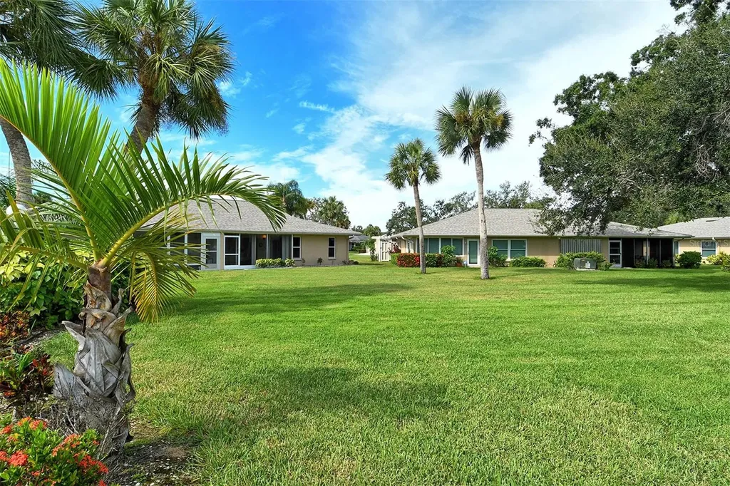 5609 Evergreen Drive Sarasota FL 34233