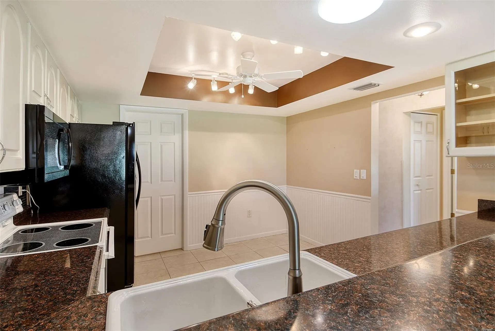 5609 Evergreen Drive Sarasota FL 34233