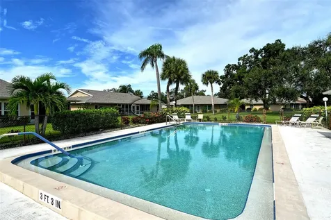 5609 Evergreen Drive Sarasota FL 34233