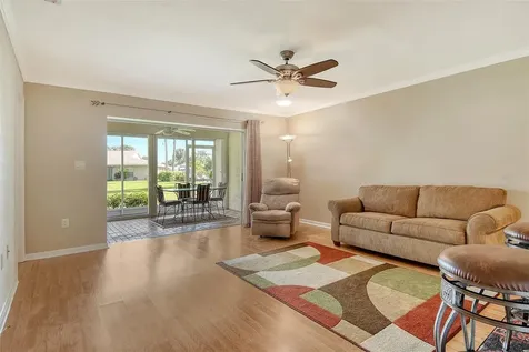 5609 Evergreen Drive Sarasota FL 34233